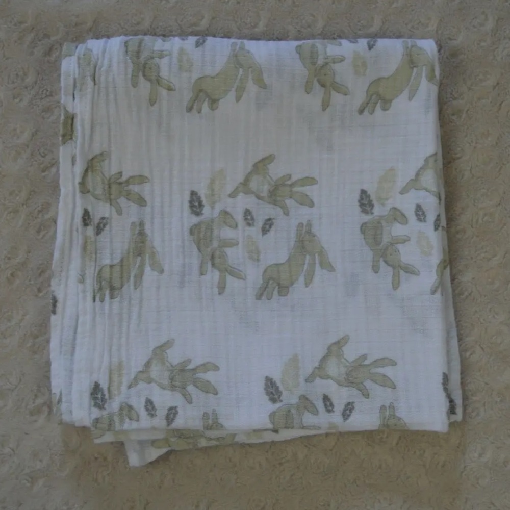 Patina Vie Baby Swaddle Blanket Bunny Rabbits White Gray Tan Leaves Muslin